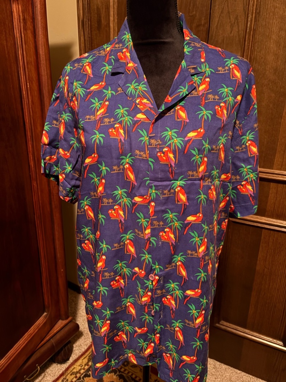 Short-Sleeve Navy Parrot Print Camp Shirt